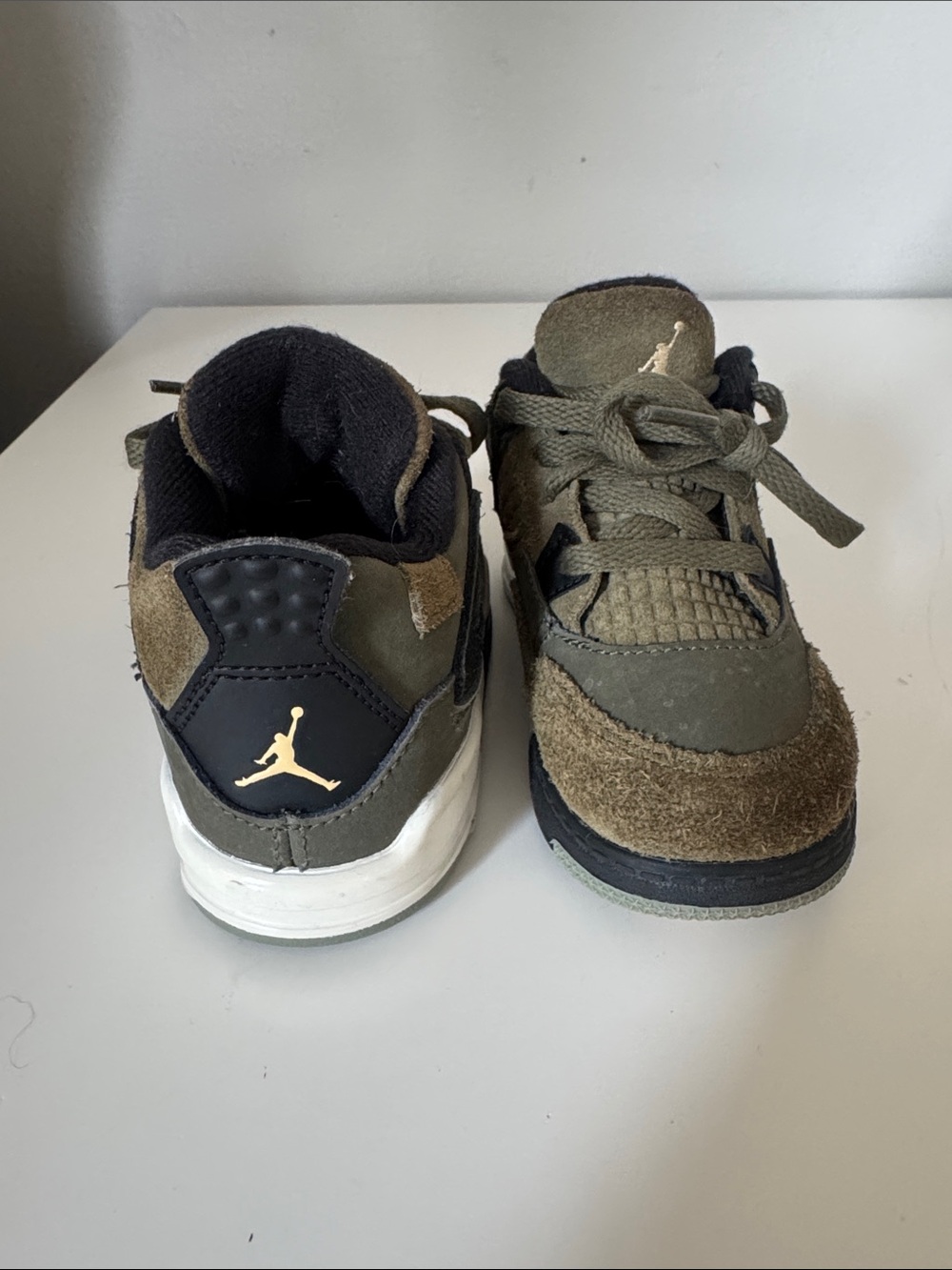 Nike Baby Toddler Olive Green Jordan Sneakers EUC 7c